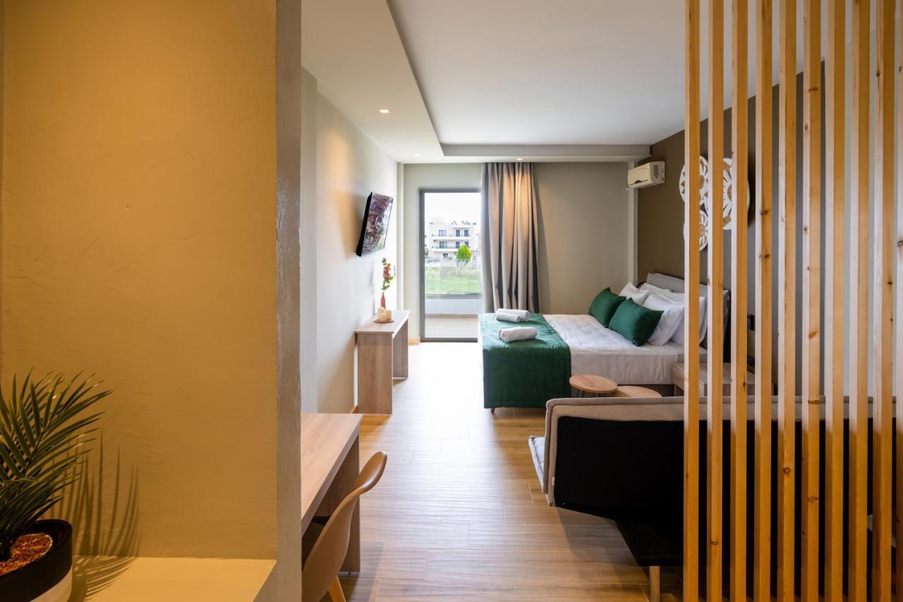 Nicolas Grand Suites, Adults Only
