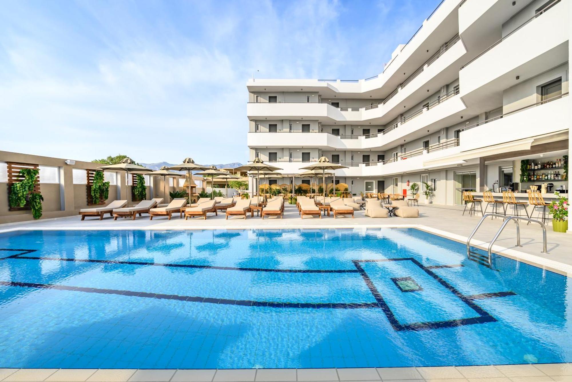 Nicolas Grand Suites, Adults Only